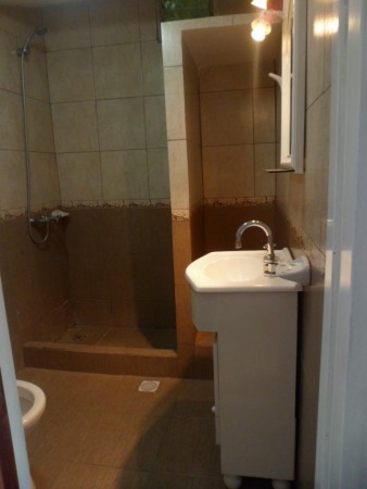 ALQUILER PH 2 ambientes con patio