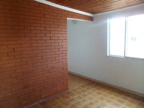 ALQUILER PH 2 ambientes con patio