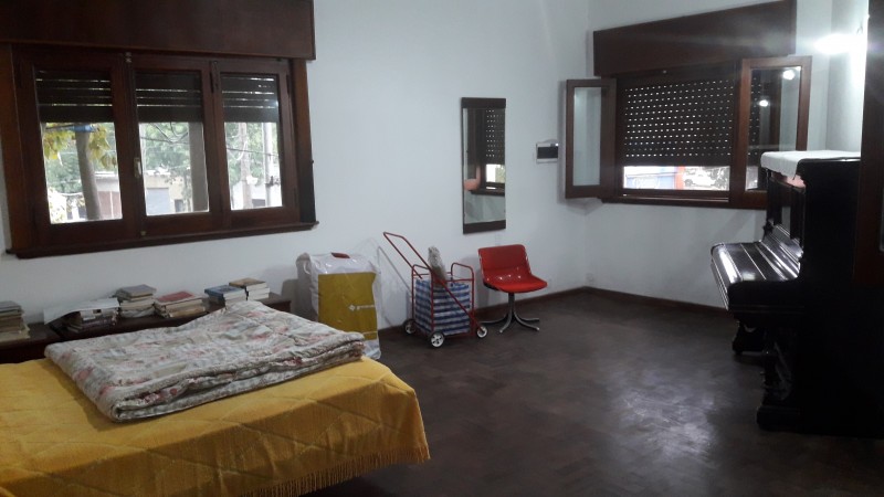 VENTA Amplio departamento