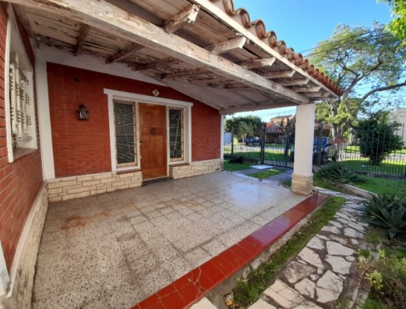 VENTA - Chalet 3 ambientes con Departamento