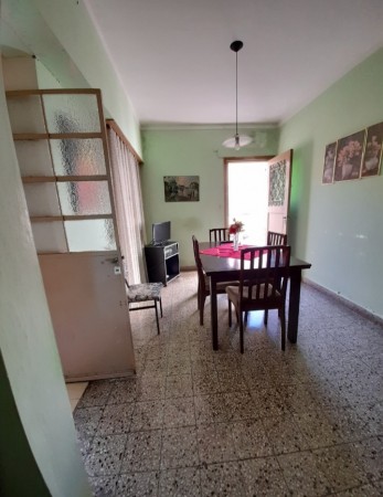 VENTA - Chalet 3 ambientes con Departamento