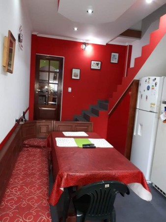 VENTA- PERMUTA CHALET 7 AMBIENTES