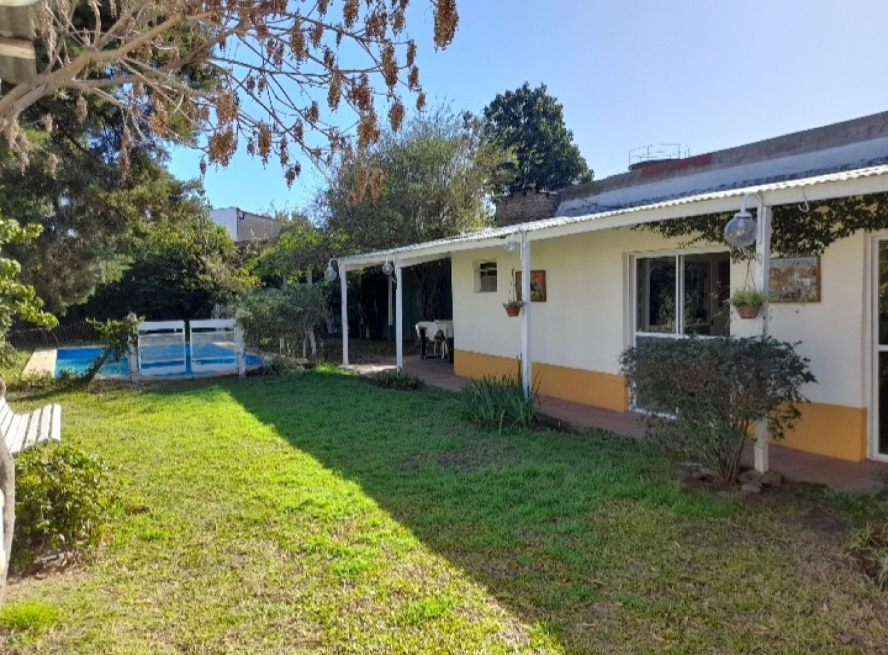 VENTA- Amplio Chalet Muy Buen Estado
