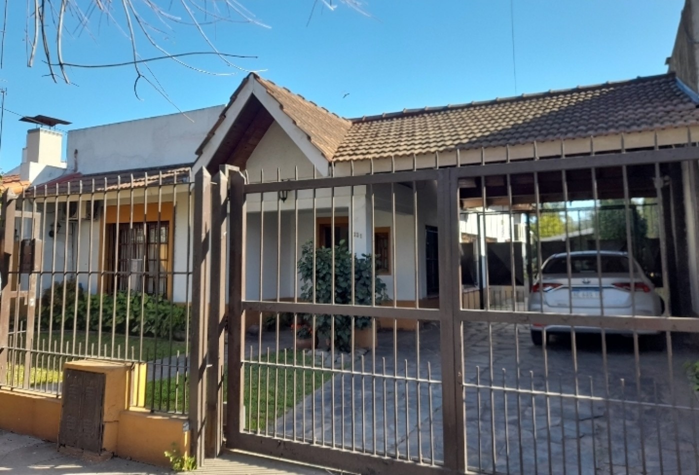 VENTA- Amplio Chalet Muy Buen Estado