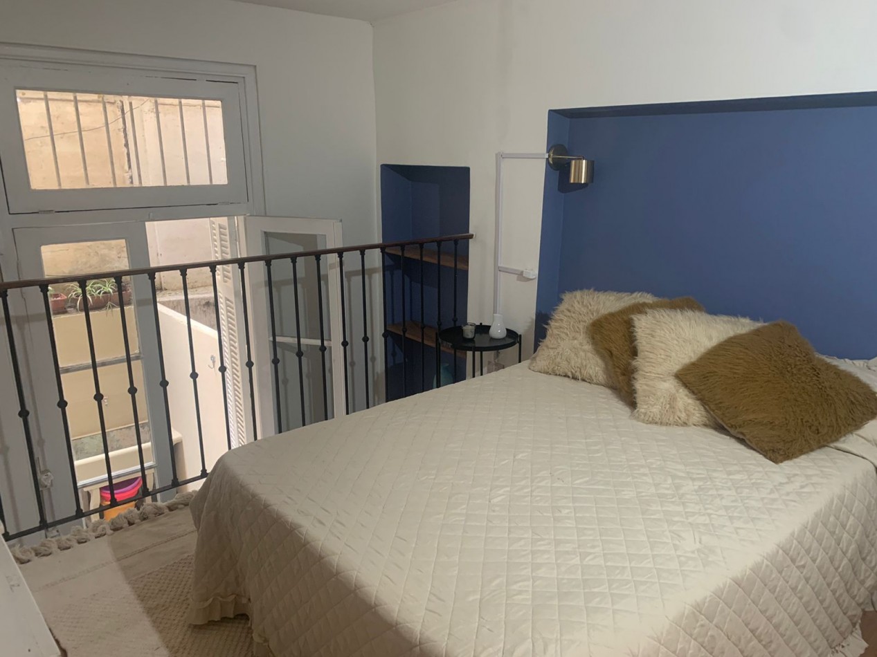 VENTA- PH 2 AMBIENTES AMOBLADO