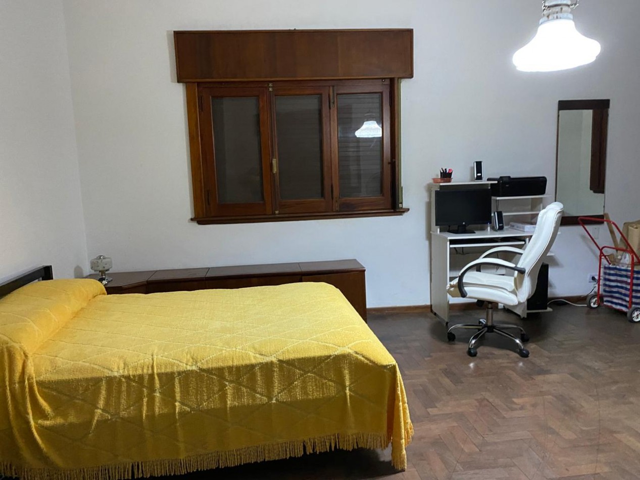 VENTA Amplio departamento