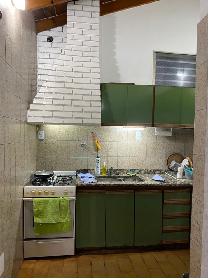 VENTA Amplio departamento