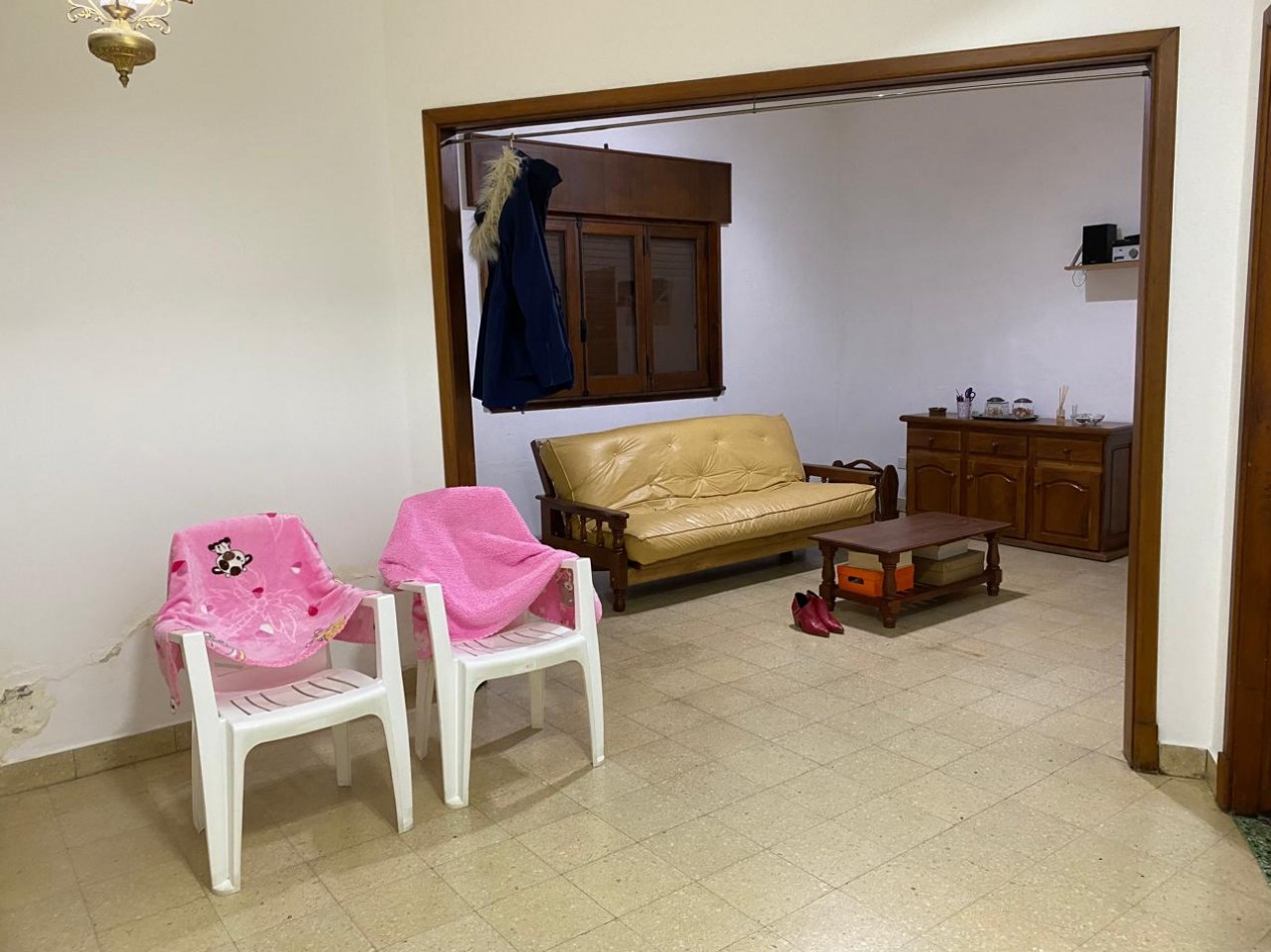 VENTA Amplio departamento