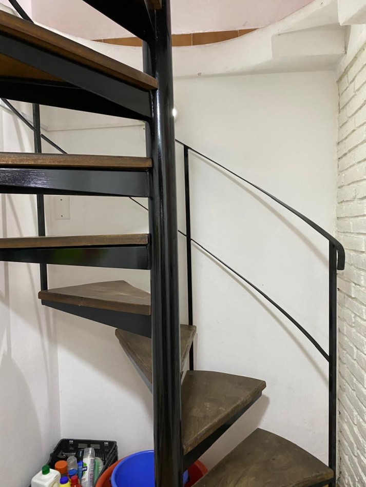 VENTA Amplio departamento