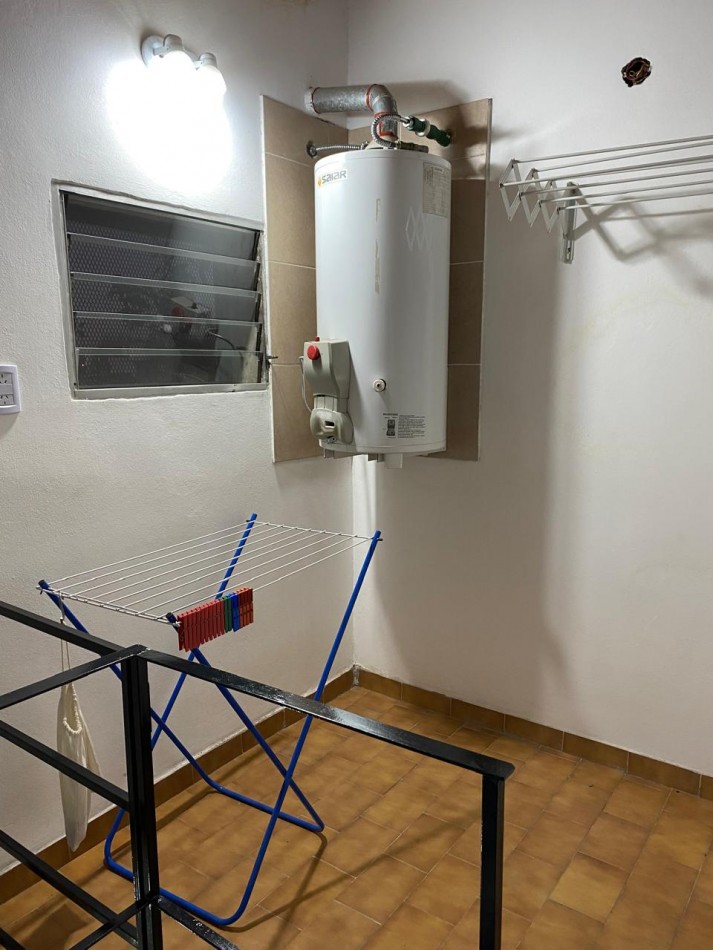 VENTA Amplio departamento