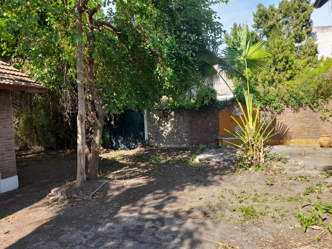 VENTA - Chalet muy buena ubicacion