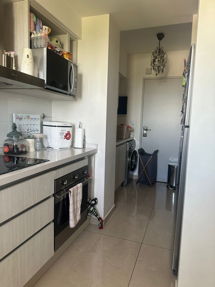 VENTA - PISO 4 AMBIENTES
