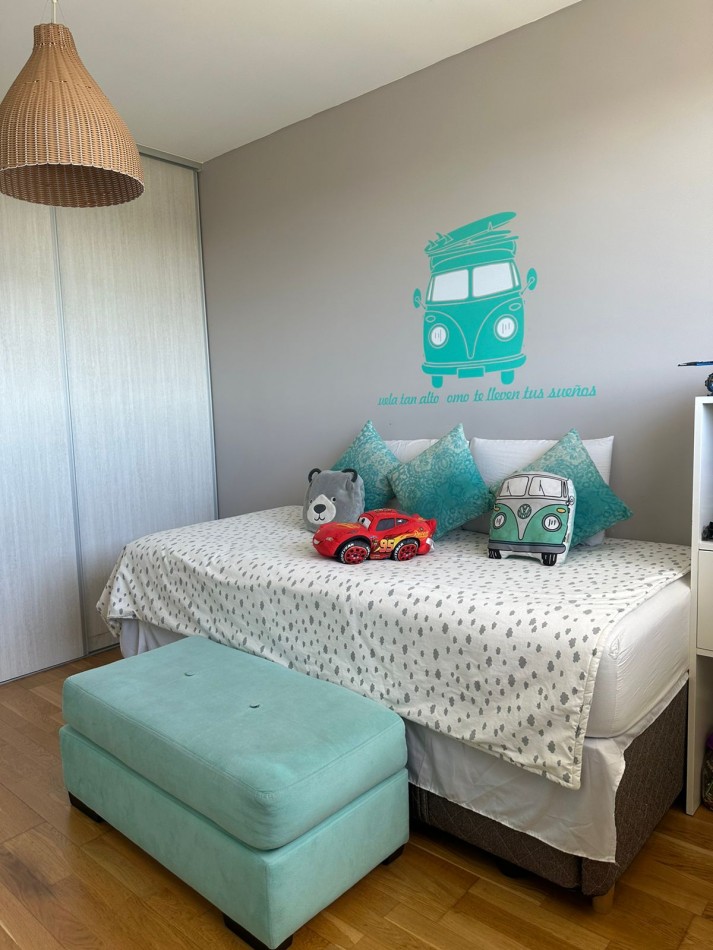 VENTA - PISO 4 AMBIENTES