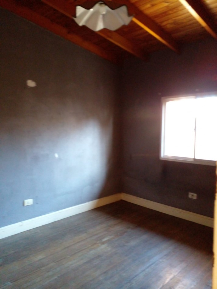 ALQUILER - PH 2 ambientes por escalera 