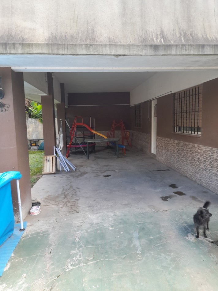 VENTA - CASA CON TERRENO