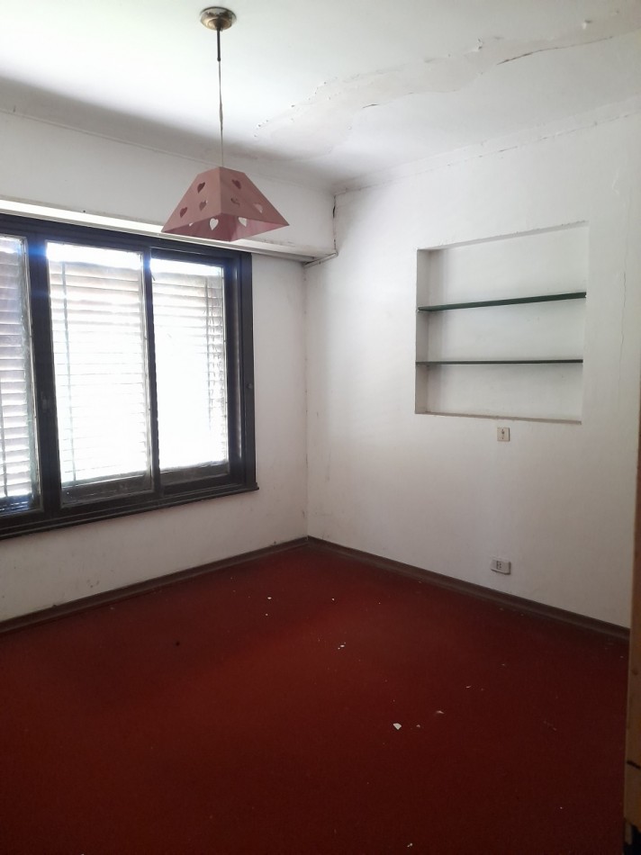 VENTA - Chalet muy buena ubicacion