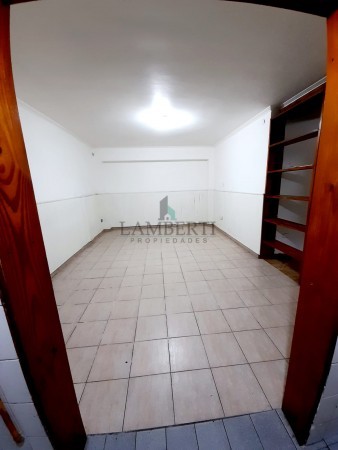 ALQUILER CASA 3 AMBIENTES