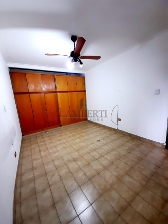 ALQUILER CASA 3 AMBIENTES