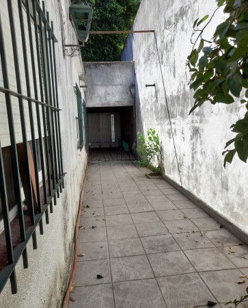 ALQUILER CASA 4 ambientes