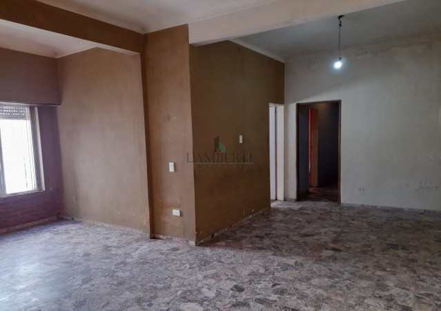 ALQUILER CASA 4 ambientes