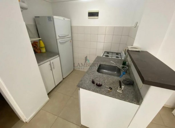 VENTA -DEPARTAMENTO 2 AMBIENTES EXCELENTE UBICACION