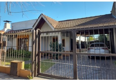 VENTA- Amplio Chalet Muy Buen Estado 