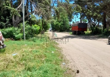 VENTA- Amplio LOTE