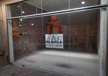 ALQUILER- PASEO GALERIA MITRE Local/Oficina