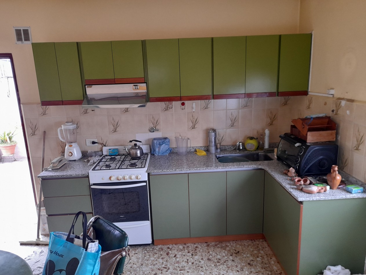 ALQUILER- CASA 3 AMBIENTES
