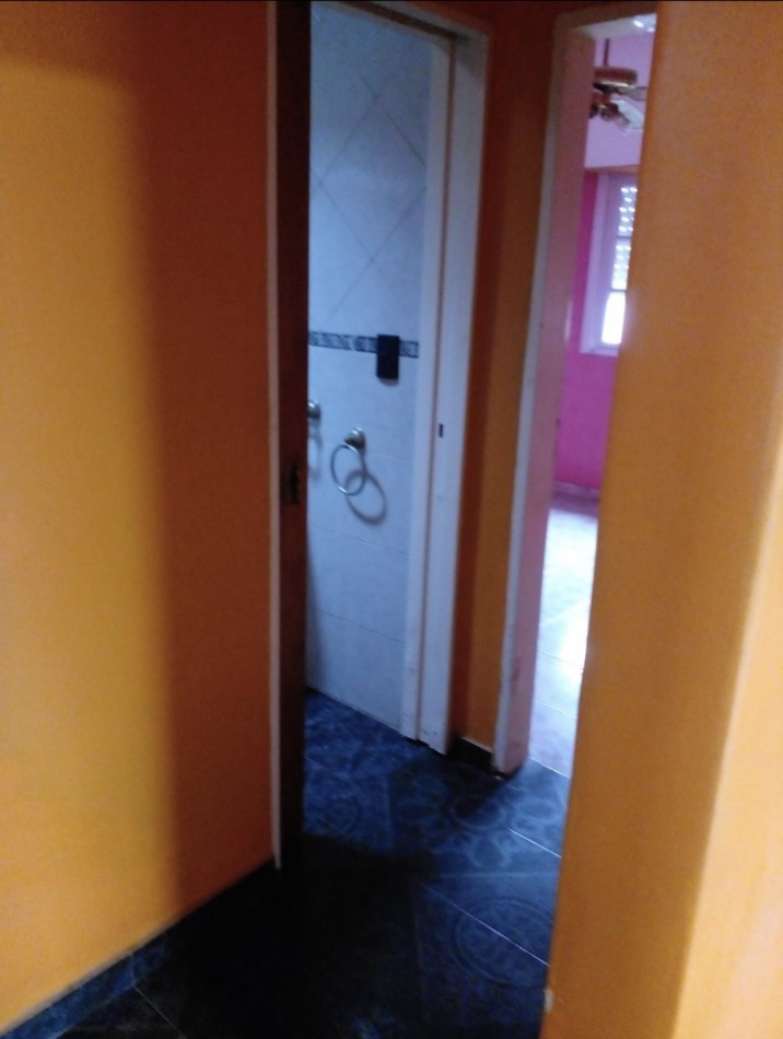 VENTA - CASA AMPLIA CON PATIO