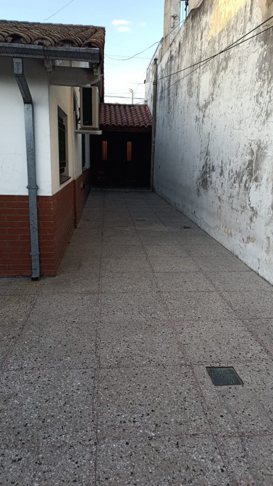 ALQUILER - Excelente Chalet