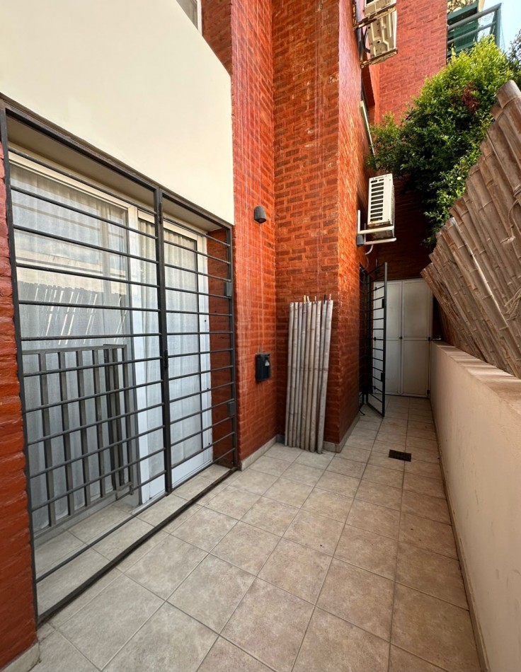 VENTA- Depatamento 3 ambientes buena ubicacion