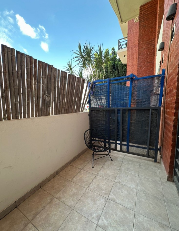 VENTA- Depatamento 3 ambientes buena ubicacion