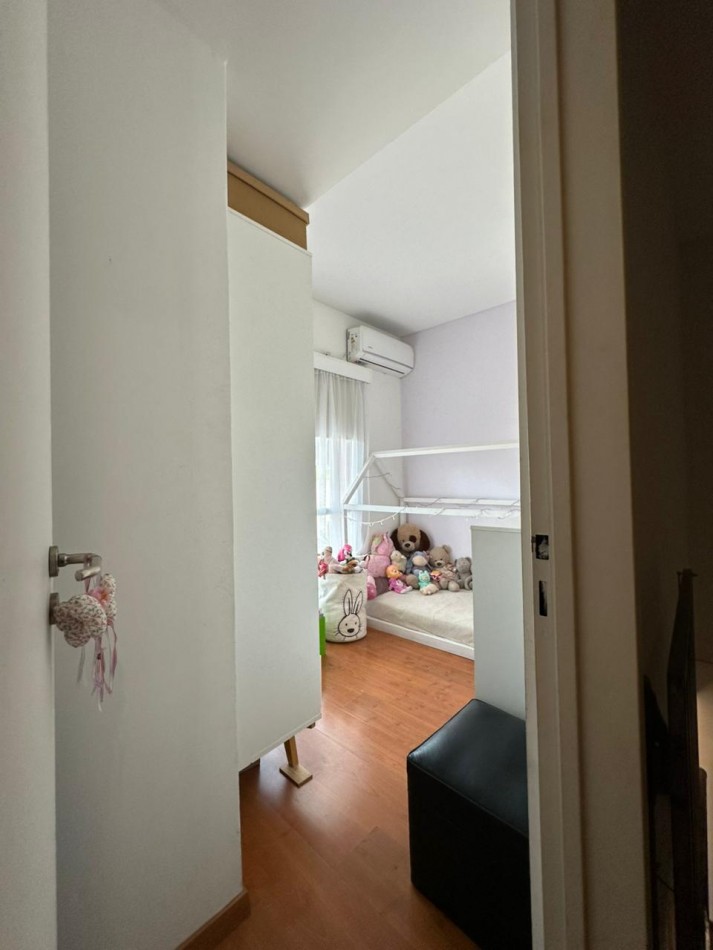 VENTA- Depatamento 3 ambientes buena ubicacion