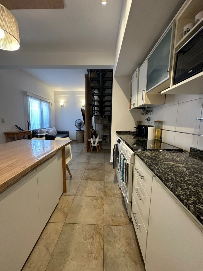 VENTA- Depatamento 3 ambientes buena ubicacion