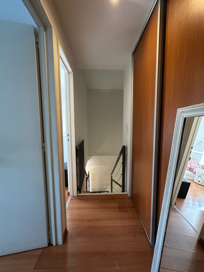 VENTA- Depatamento 3 ambientes buena ubicacion