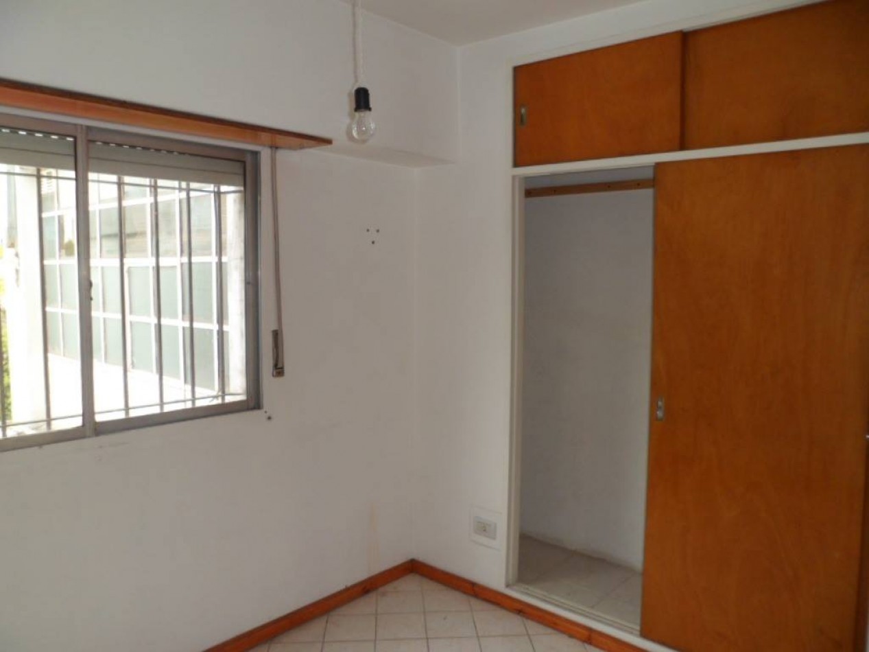 ALQUILER Departamento 3 ambientes