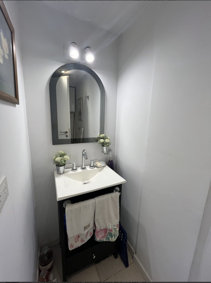 VENTA - DUPLEX EN ADROGUE