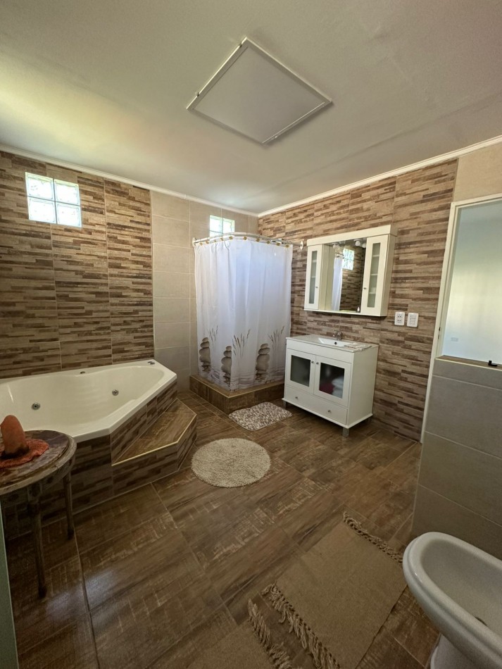 VENTA - HERMOSA CASA QUINTA