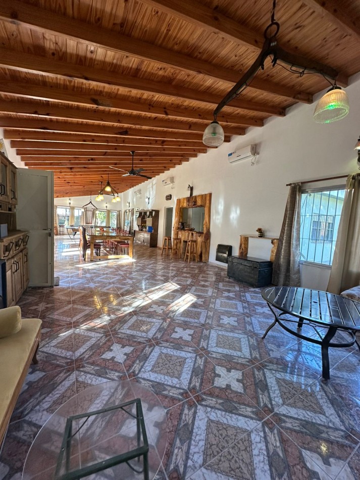 VENTA - HERMOSA CASA QUINTA