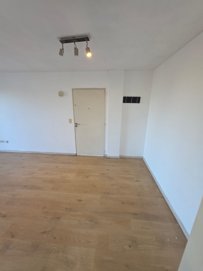 ALQUILER - DEPARTAMENTO 2 AMBIENTES LOMITAS