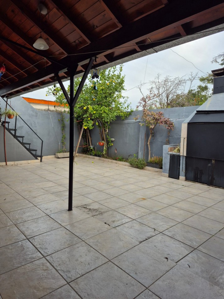 VENTA - CASA 3 AMBIENTES