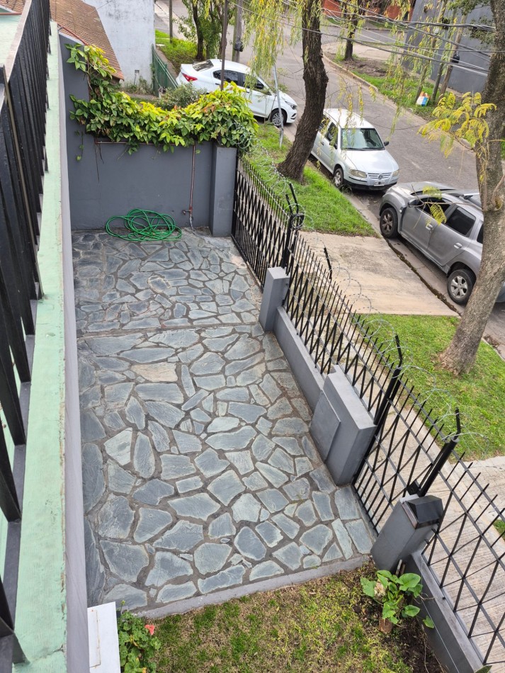 VENTA - CASA 3 AMBIENTES