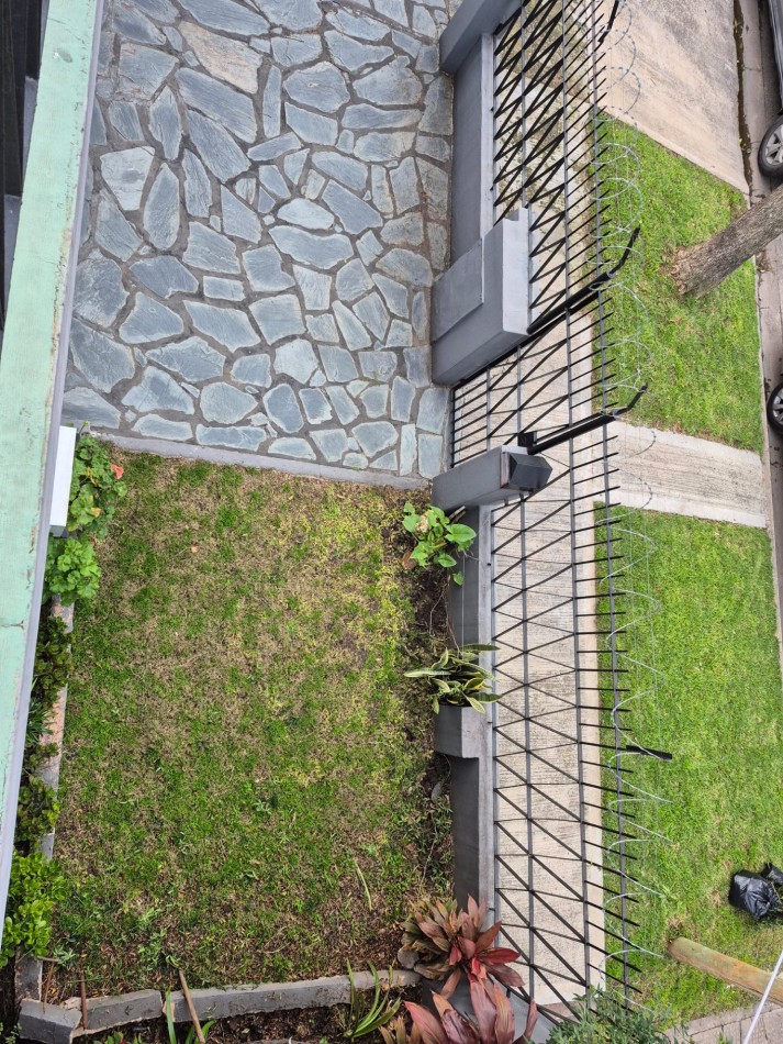 VENTA - CASA 3 AMBIENTES