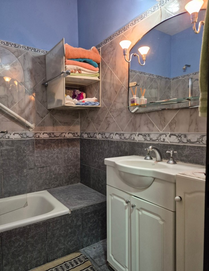 VENTA - CASA 3 AMBIENTES