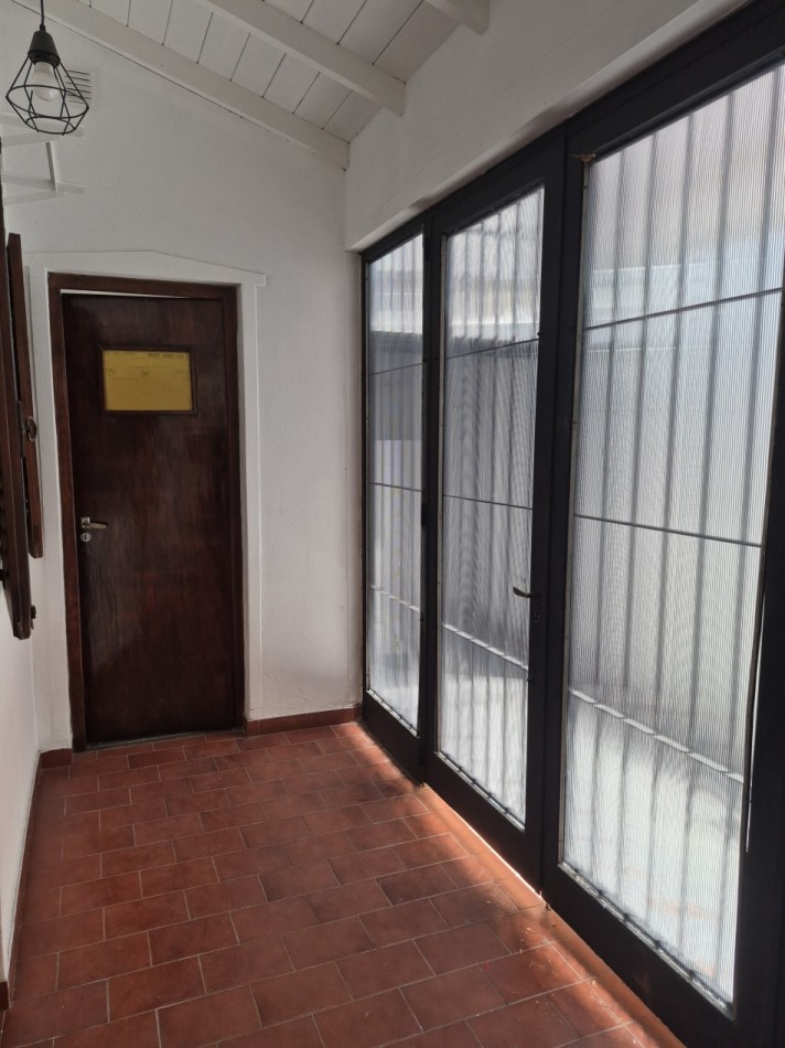 VENTA - PH 2 ambientes amplio