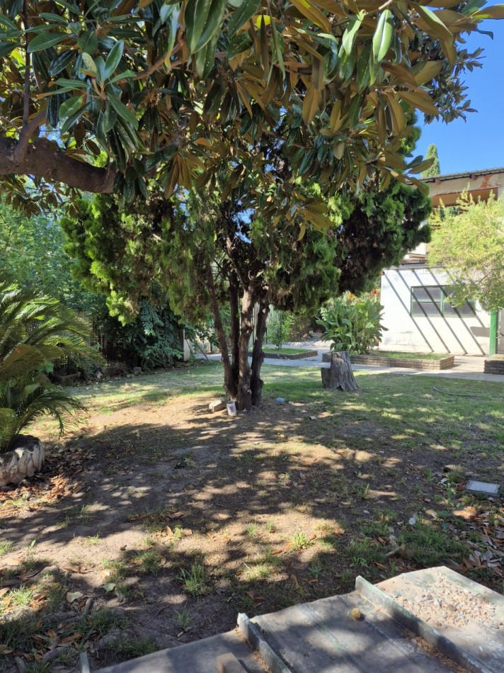 ALQUILER- CASA 4 AMBIENTES