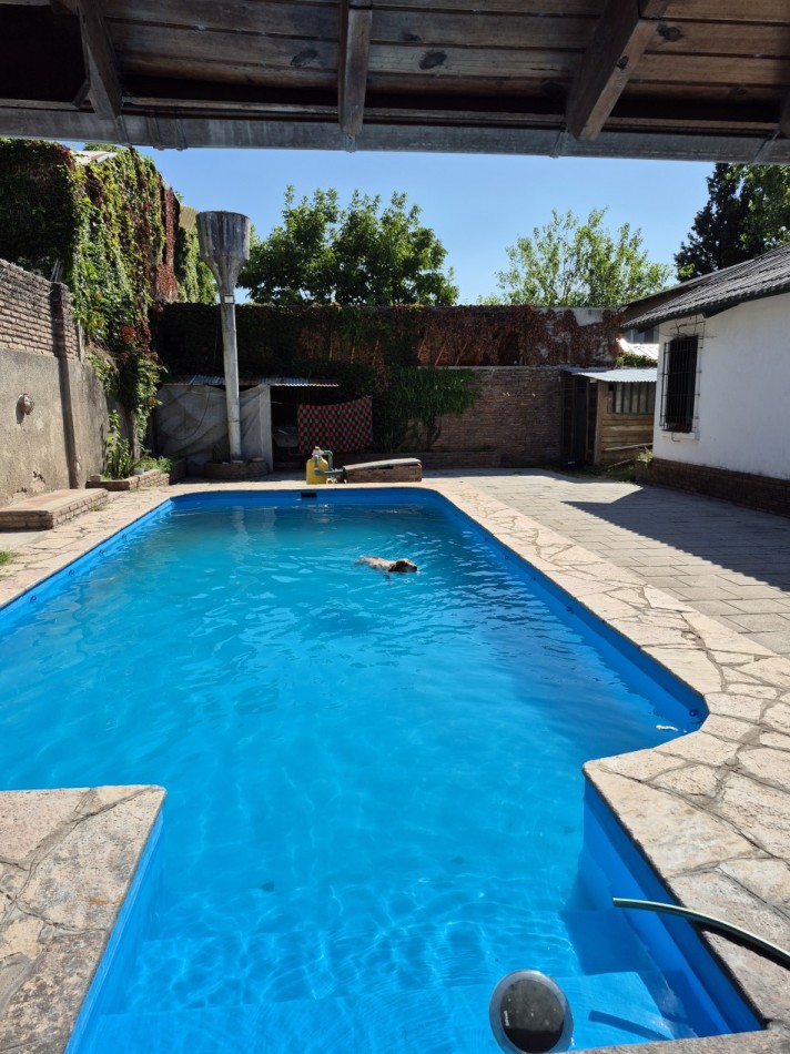 ALQUILER- CASA 4 AMBIENTES