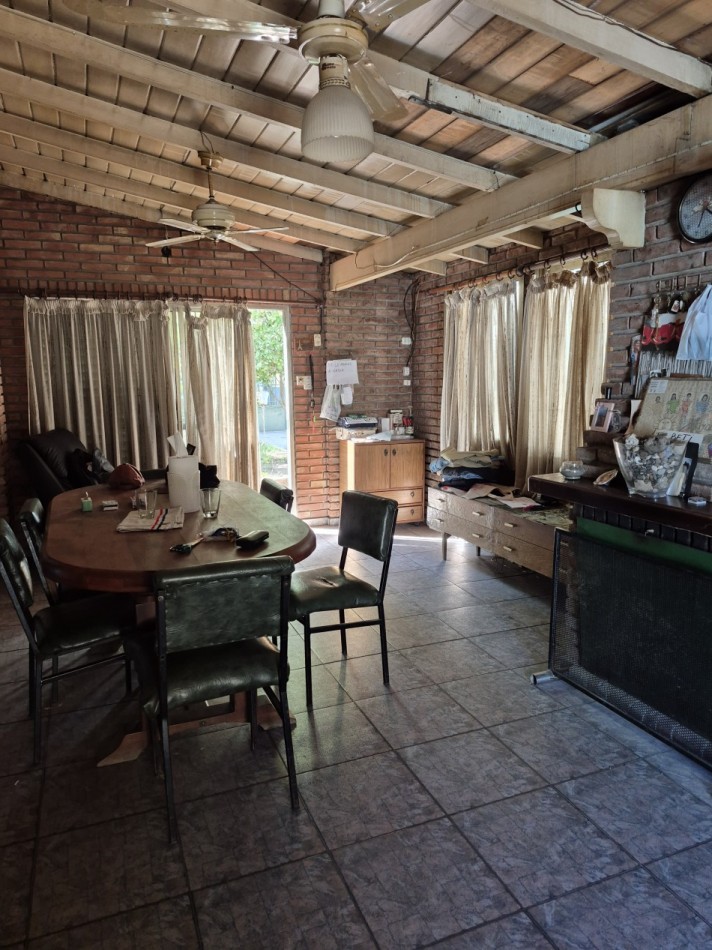 ALQUILER- CASA 4 AMBIENTES