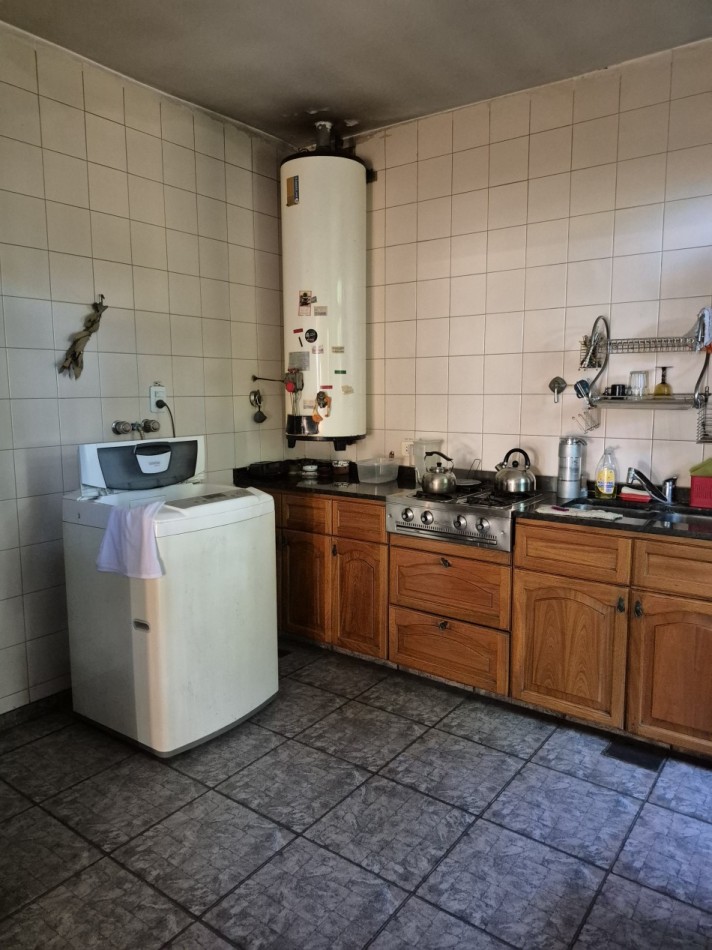 ALQUILER- CASA 4 AMBIENTES